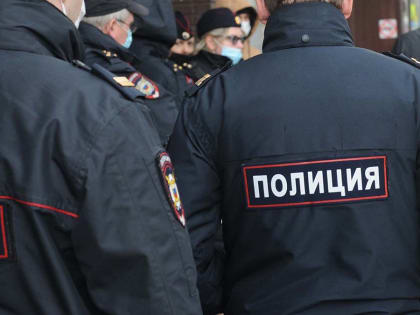 Более 11 тыс человек будут обеспечивать безопасность 1 сентября в Москве и свыше 13 тыс – на выборах