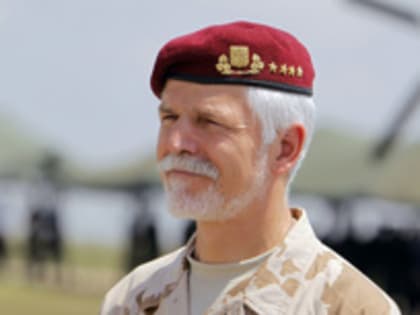 Новый президент Чехии определится во втором туре выборов