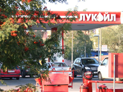 «Лукойл» купит дочернее предприятие Shell на территории России