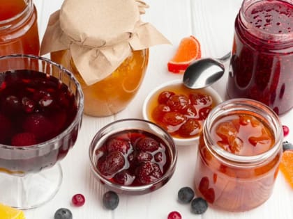 «Лишитесь витаминов»: какие ошибки при варке варенья допускают почти все