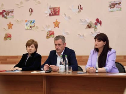 В Королёве единороссы продолжают встречи с родительским активом школ