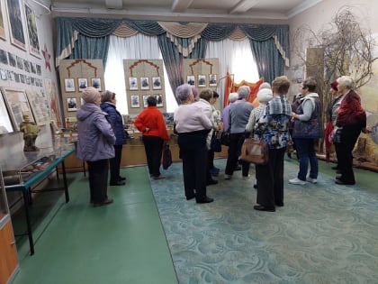 Павлово-Посадский историко-художественный музей посетили участники программы «Активное долголетие» городского округа Богородский