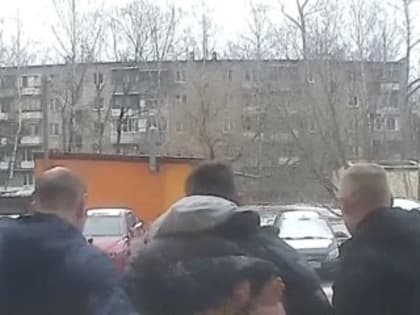 Суд арестовал курьера мошенников, который забрал 350 тыс. руб. у пенсионерки в Мытищах