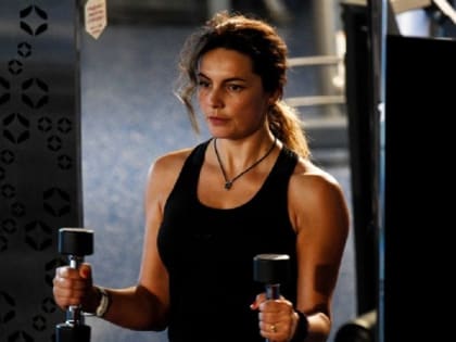 Тренер рассказал, как начать тренировки после новогодних праздников без последствий для здоровья