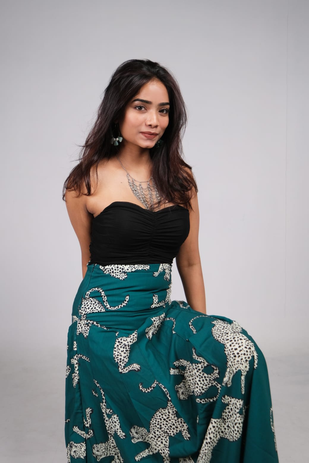Emerald Tide Tiger-Print Pleated Skirt thumbnail 4