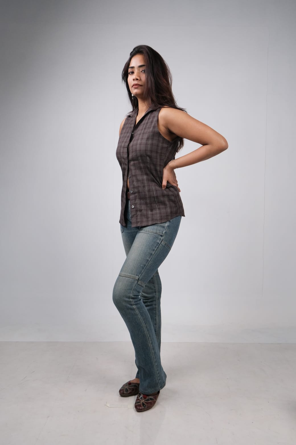 Coal Grid Sleeveless Tailored Shirt thumbnail 2