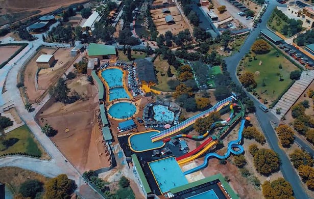 Le Dream Village