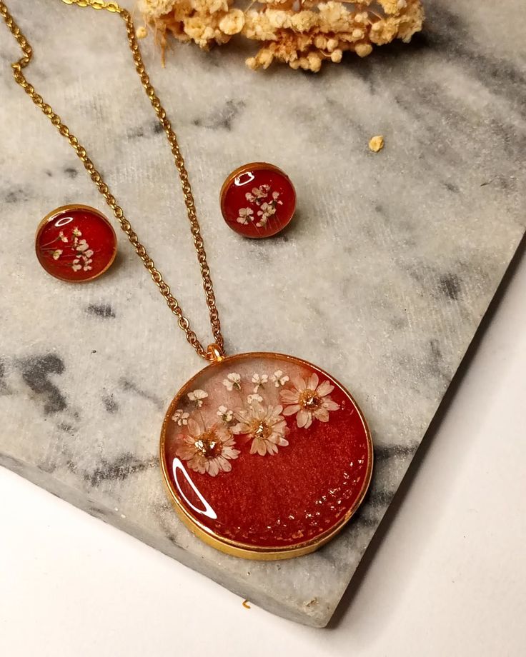 Radiant Red Floral Resin Jewelry Set | Pendant & Matching Earrings