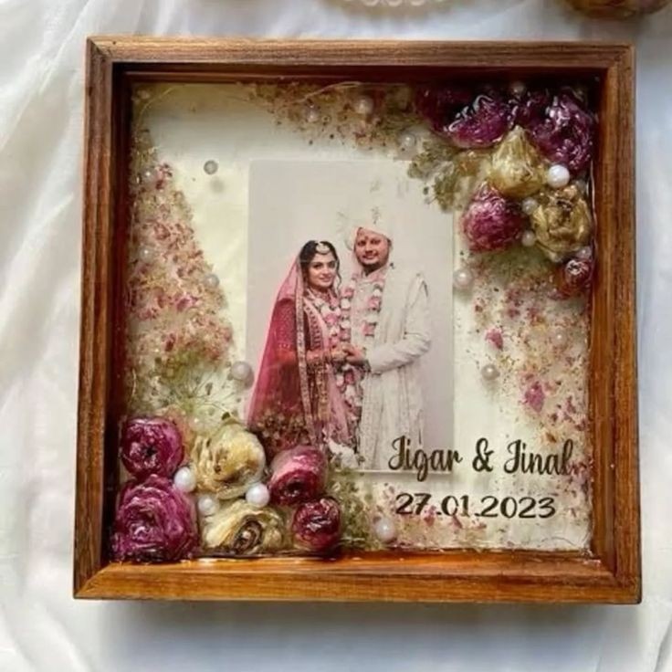 Personalized Square Wood Frame Varmala Preservation Resin Art - Pink & Gold