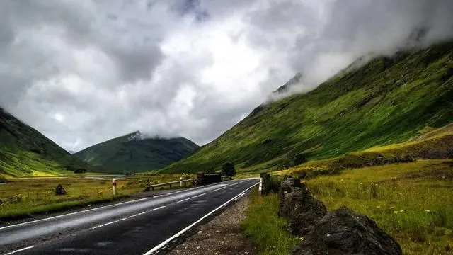 아픈아이 병원동행 서비스, 어떻게 신청하면 될까요? 이미지