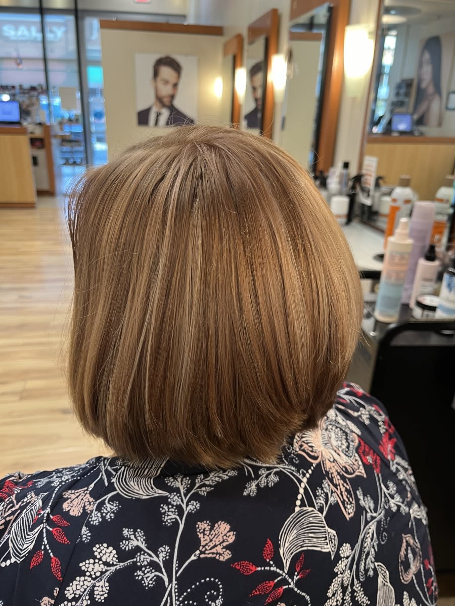 Negah B., mobile hairstylist/mobile barber at Manassas