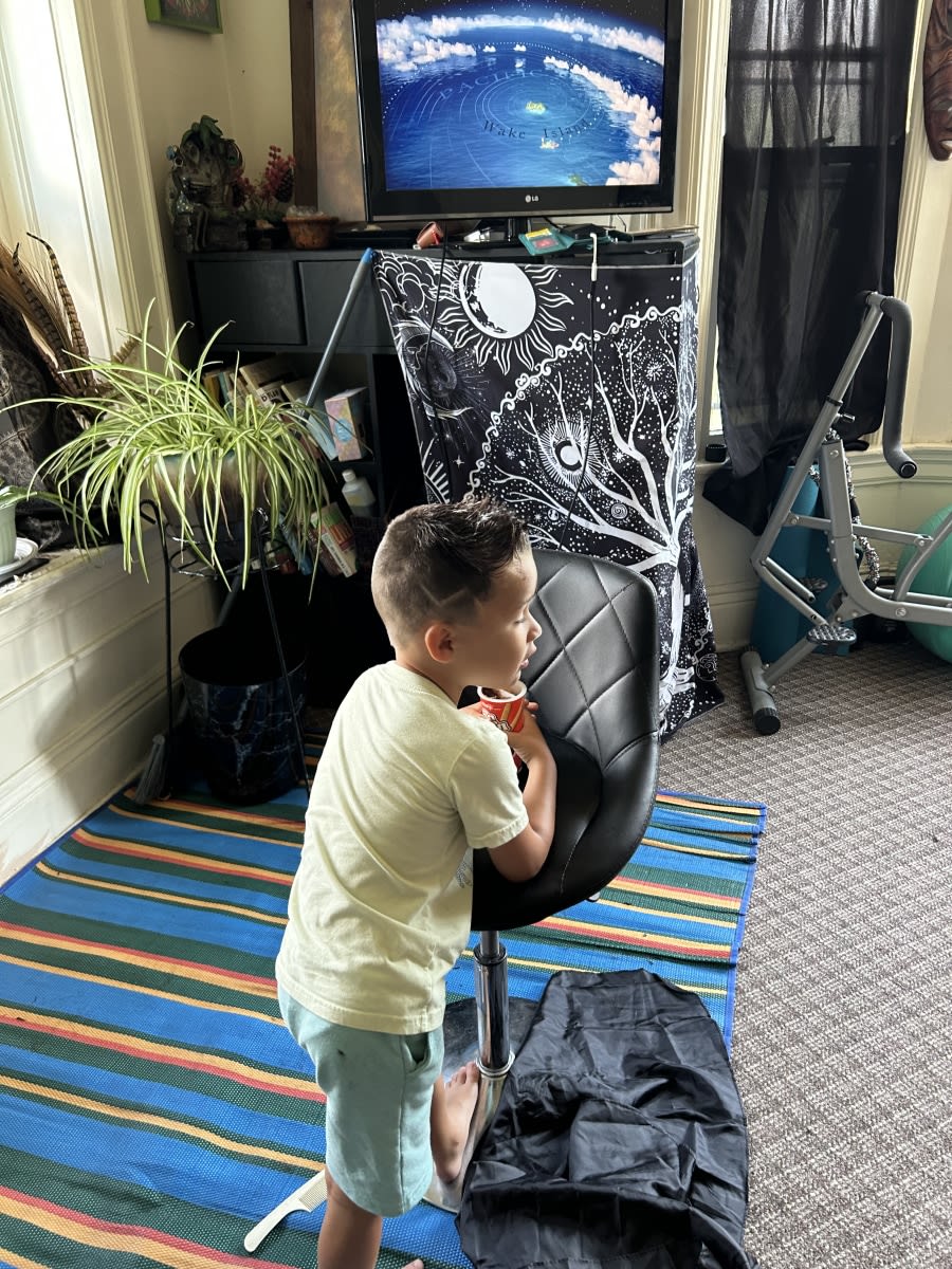 Davidia D., mobile hairstylist/mobile barber at Rochester