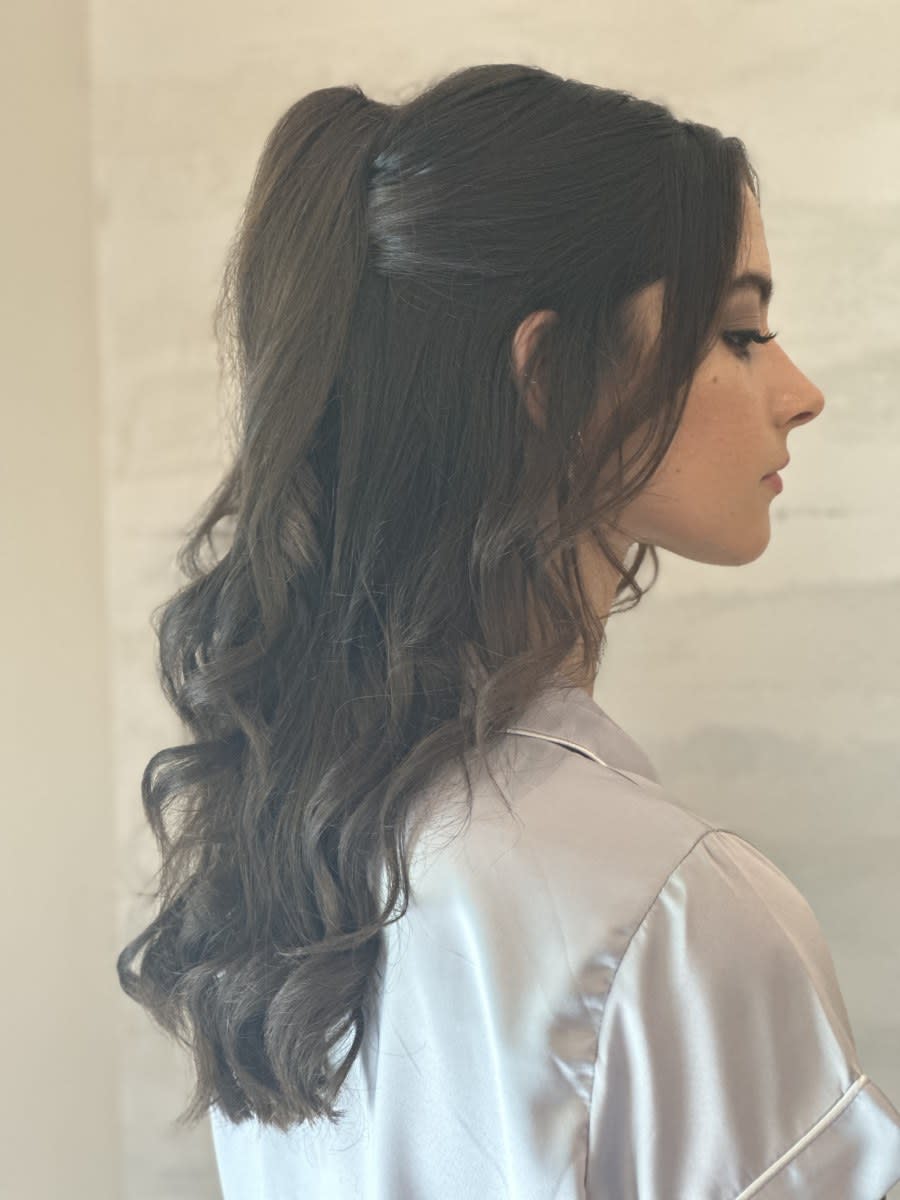 Abbey M., mobile hairstylist/mobile barber at Palatine