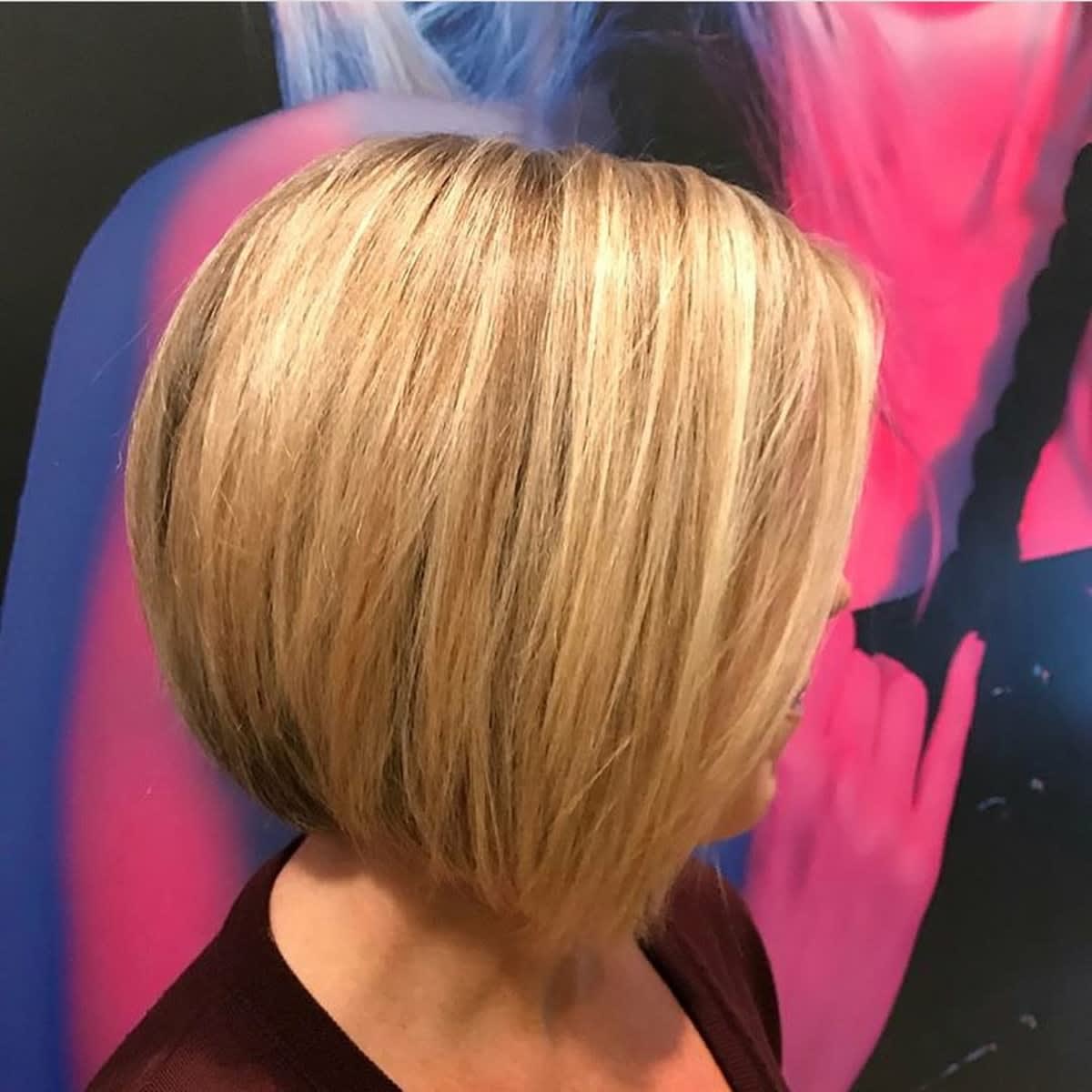 Gianna D., mobile hairstylist/mobile barber at Selden