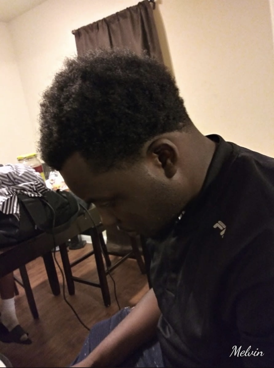 Melvin A., mobile hairstylist/mobile barber at Houston