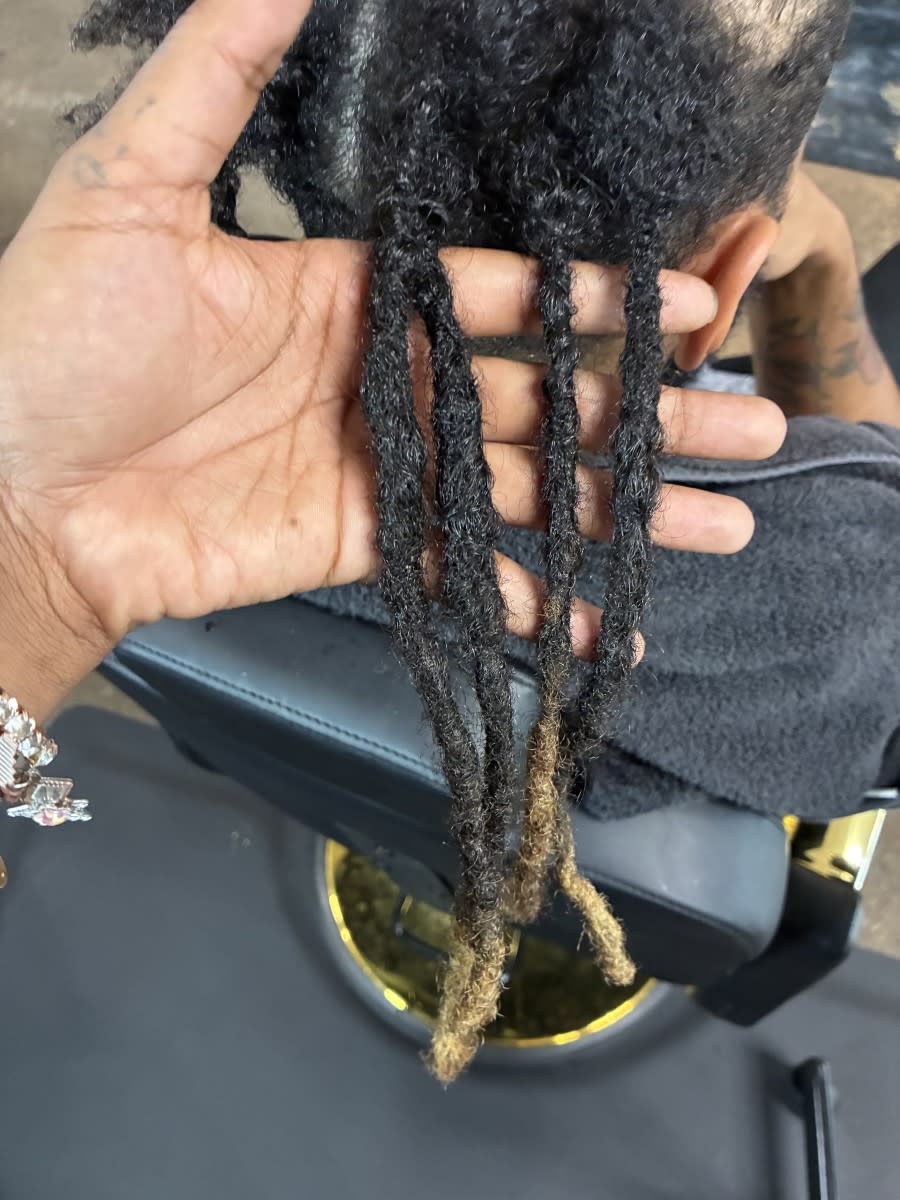 Robbie B., mobile hairstylist/mobile barber at Lancaster