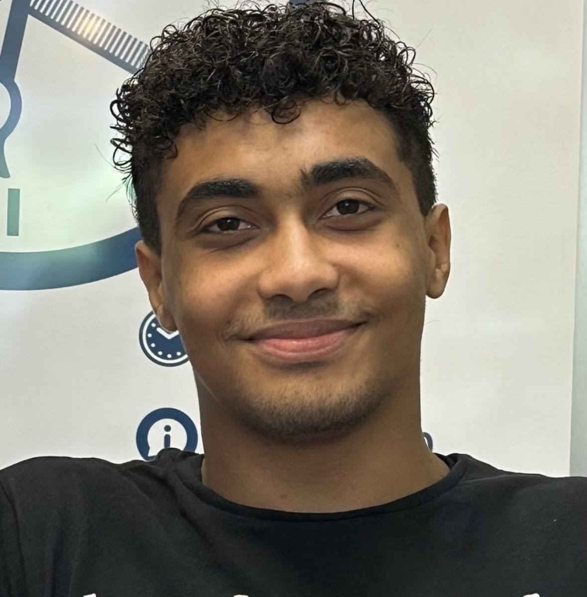 Ellonia E., mobile hairstylist/mobile barber at Plantation