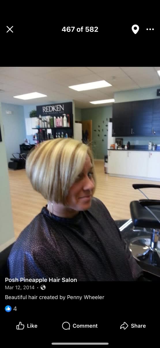 Linda P., mobile hairstylist/mobile barber at White