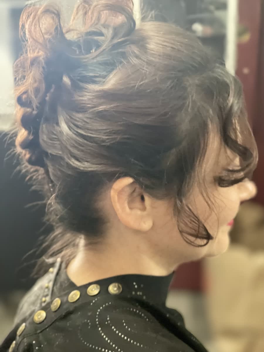 Michelle E., mobile hairstylist/mobile barber at Lewisville
