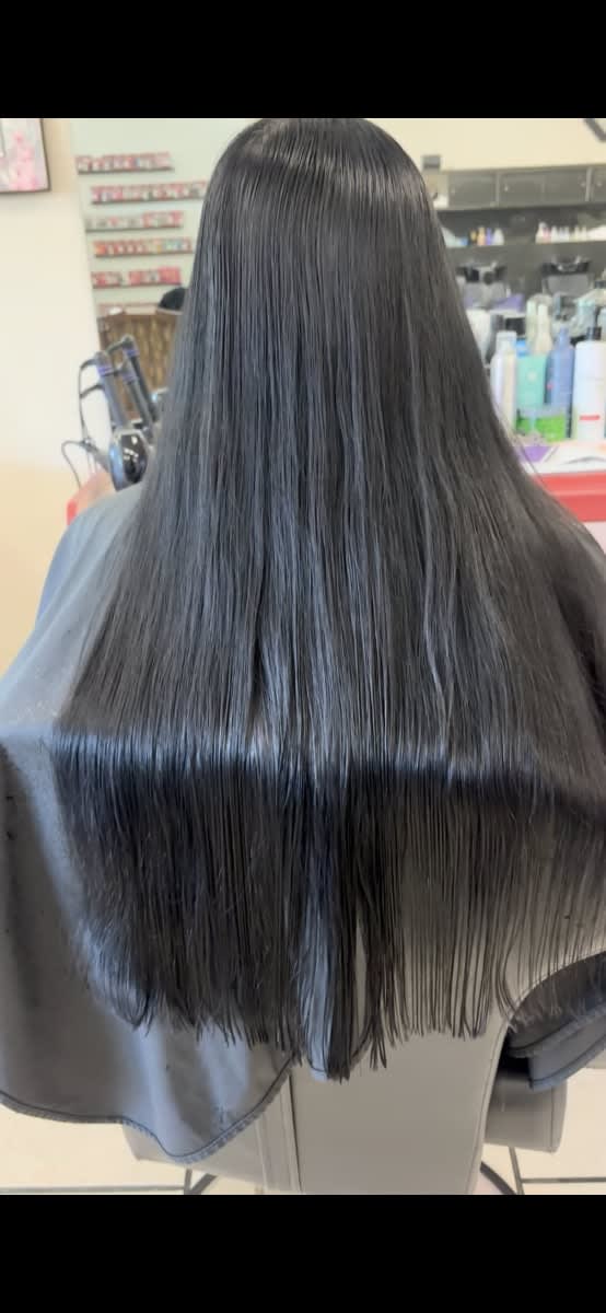 Carmen e L., mobile hairstylist/mobile barber at San Pablo