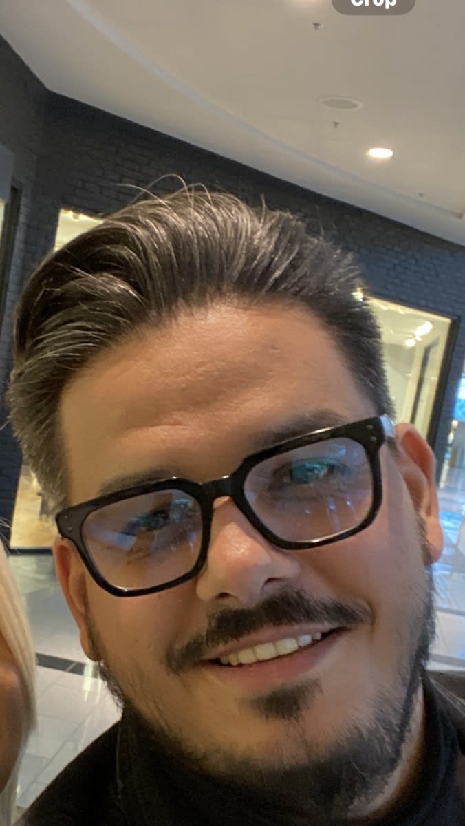 Carmen T., mobile hairstylist/mobile barber at East Meadow