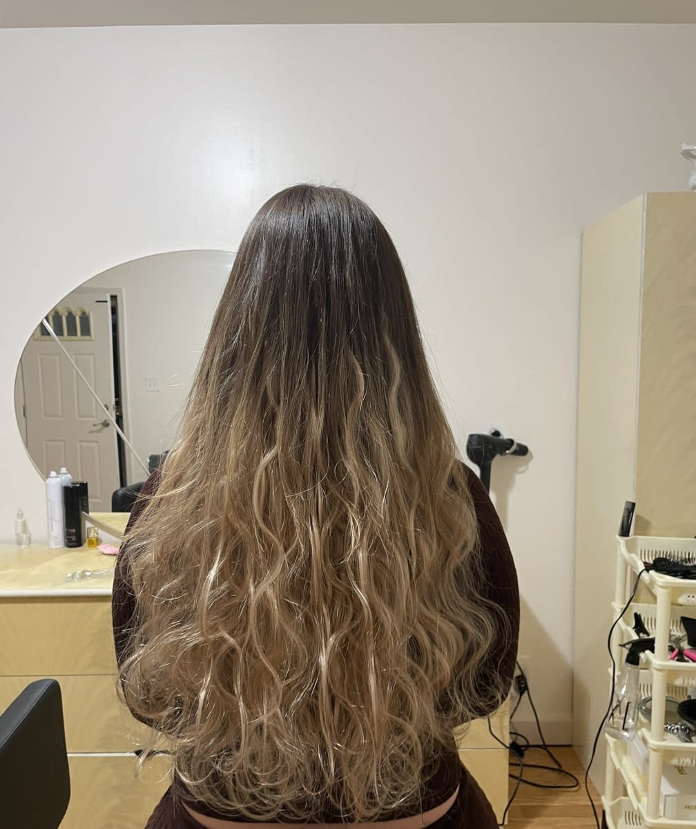 Voskra C., mobile hairstylist/mobile barber at Bonita Springs