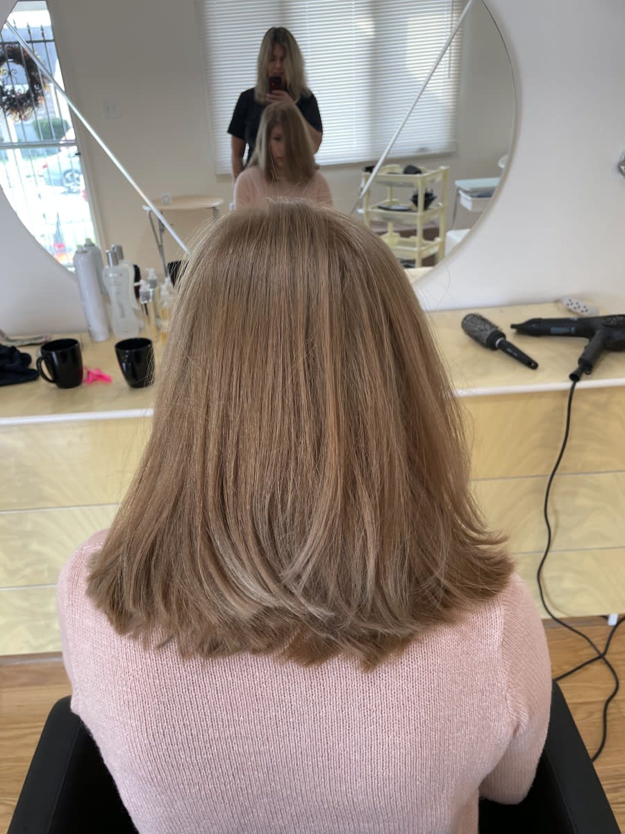 Voskra C., mobile hairstylist/mobile barber at Bonita Springs