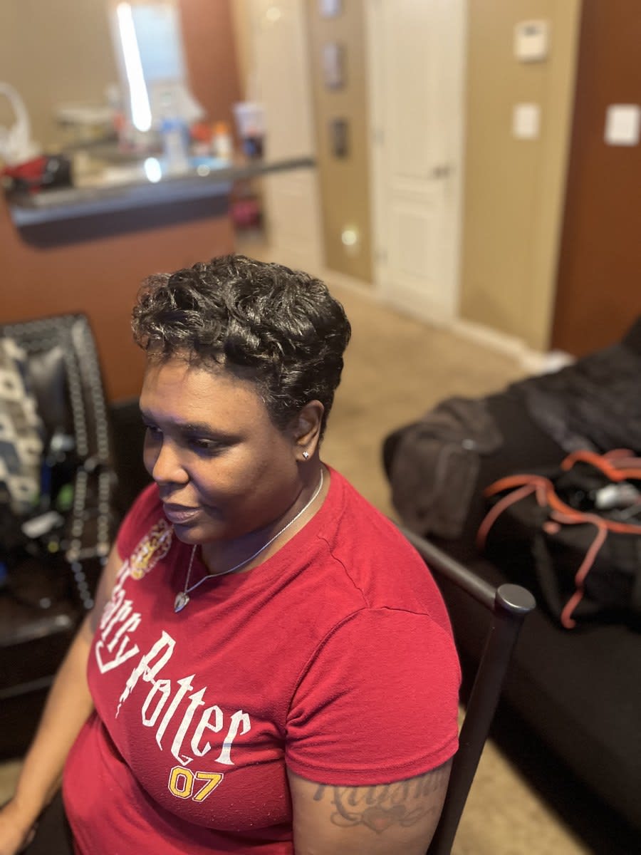 Stanley R., mobile hairstylist/mobile barber at Lithonia