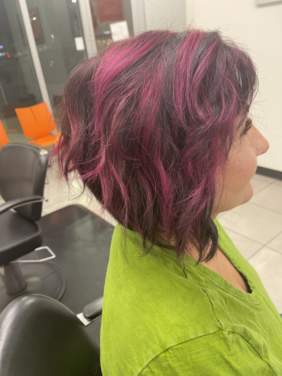 Katie O., mobile hairstylist/mobile barber at Largo