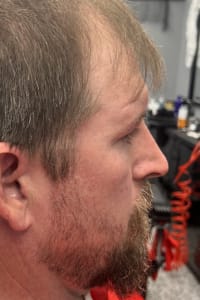 Michael H., mobile hairstylist/mobile barber at Plantation