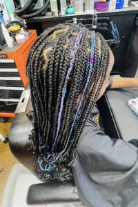 Nefertiti B., mobile hairstylist/mobile barber at Sandy Springs