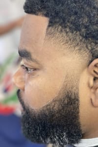 Carl B., mobile hairstylist/mobile barber at Orlando