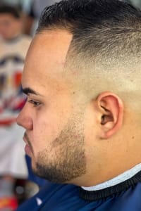 Carl B., mobile hairstylist/mobile barber at Orlando