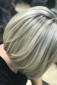 Shannon W., mobile hairstylist/mobile barber at Lake Worth Beach