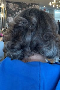Alicia C., mobile hairstylist/mobile barber at Newark