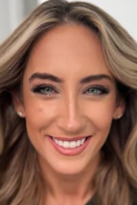 Ipek G., mobile hairstylist/mobile barber at Boca Raton