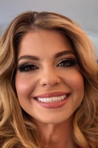 Ipek G., mobile hairstylist/mobile barber at Boca Raton