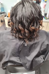 Zavar M., mobile hairstylist/mobile barber at Houston