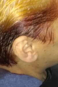 Zavar M., mobile hairstylist/mobile barber at Houston