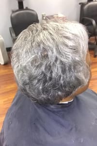 Zavar M., mobile hairstylist/mobile barber at Houston