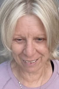 Whitney H., mobile hairstylist/mobile barber at Spring