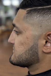 Yessenia C., mobile hairstylist/mobile barber at Deer Park