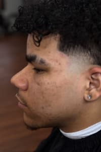 Yessenia C., mobile hairstylist/mobile barber at Deer Park