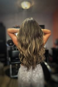 Julie O., mobile hairstylist/mobile barber at Fort Lauderdale