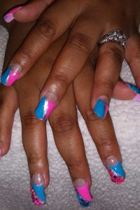 Danisha Z., mobile hairstylist/mobile barber at St. Petersburg