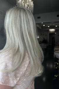 Lisa T., mobile hairstylist/mobile barber at Port St. Lucie
