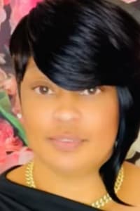 Kisha G., mobile hairstylist/mobile barber at West Palm Beach