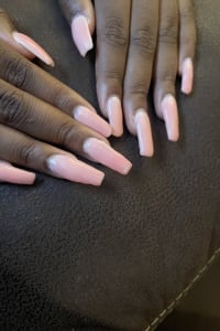 Erica  G., mobile hairstylist/mobile barber at Suwanee