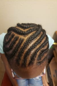 Tara D., mobile hairstylist/mobile barber at Houston
