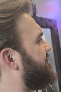 Nicholas V., mobile hairstylist/mobile barber at Carol Stream